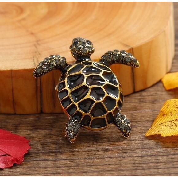 Tiny Turtle Brooch Pin Gold Black Enamel & Rhinestone Details NWT Boutique item - Picture 1 of 3